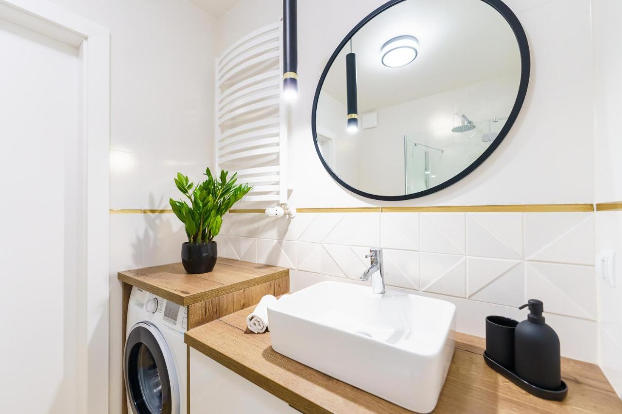 Apartamenty Adyl Platany Kolobrzeg Exterior photo